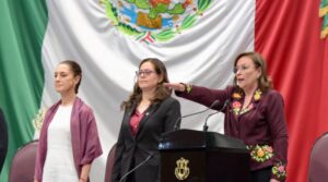 Sheinbaum muestra